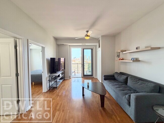 Photo - 828 W Grace St Unit 804