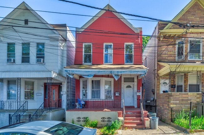 Building Photo - 256 Clinton Ave Rental