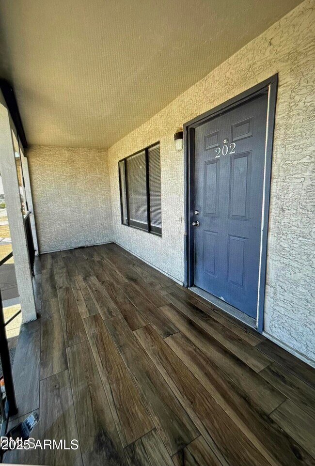Photo - 156 N May Unit 202