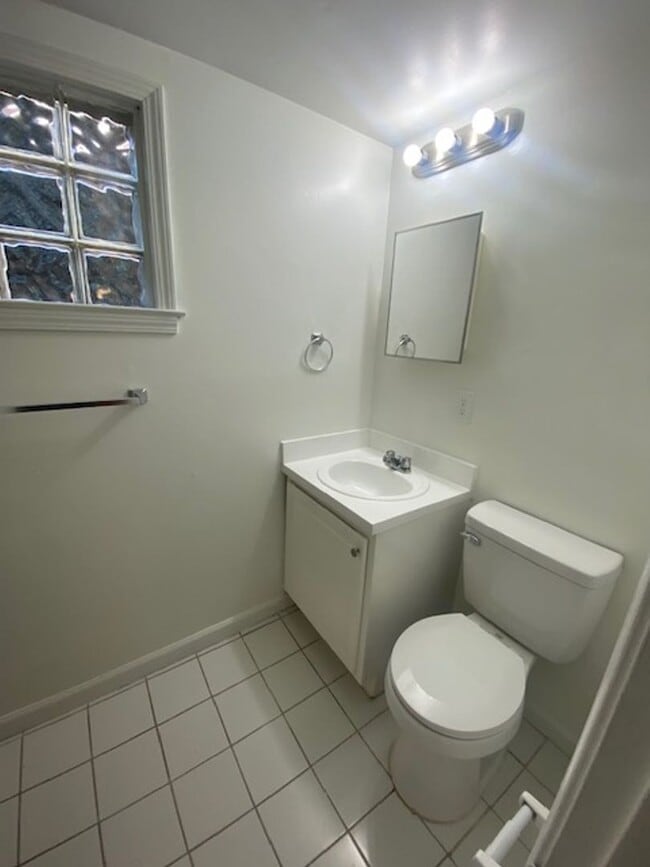 Photo - 883 Monroe Dr NE Unit 3