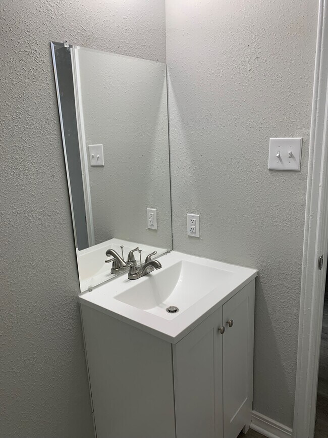 Photo - 15814 Murrelet Ct