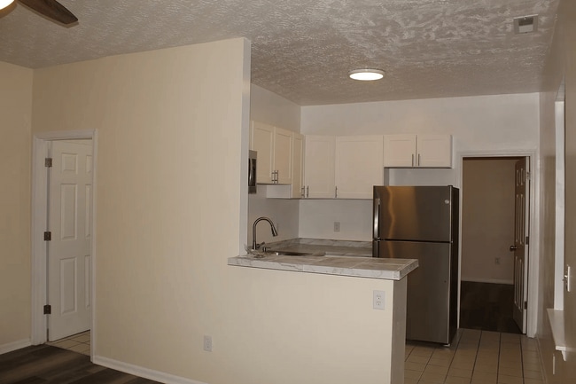Photo - 1231 Lincoln Ave Unit #2