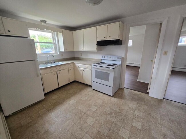 Photo - 1st Floor 2-Bedroom, 1-Bathroom Apartment ... Unit 1