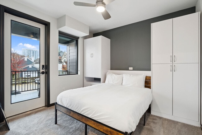 Photo - 423 E Michigan St Unit SI ID1032091P