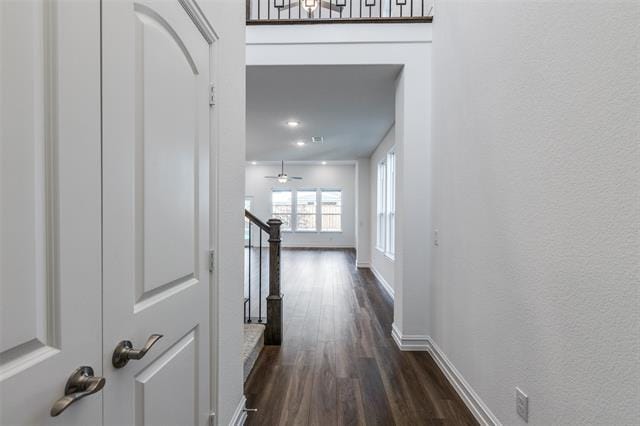Photo - 320 Willowmore Dr