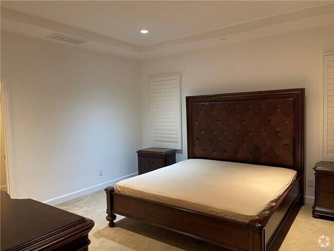 Building Photo - 68 Acorn Glen Rental