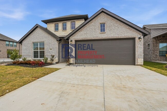 Building Photo - Well-Appointed 4-Bedroom Home with Open Layout