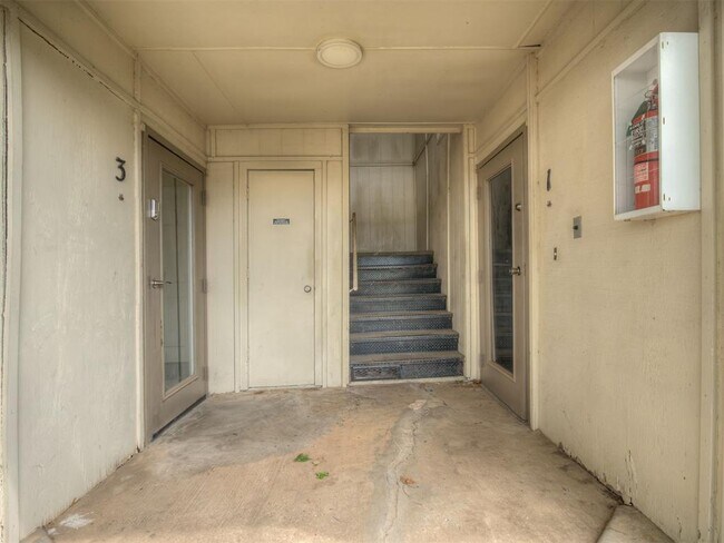 Photo - 1725 E Lindsey St Unit 2