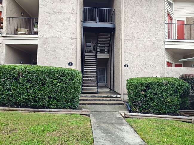 Photo - 10855 Meadowglen Ln Unidad 928