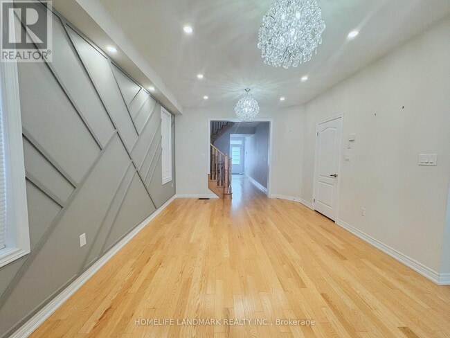 Photo - 36 Applegate Dr