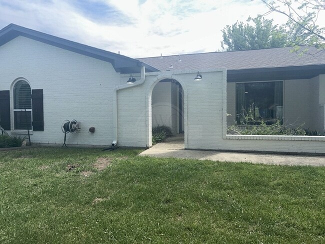 Photo - 2807 Brinegar Rd