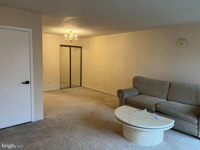 Photo - 809 Red Lion Rd Unit B36
