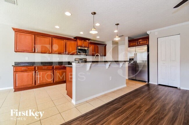 Photo - 13509 Laranja St