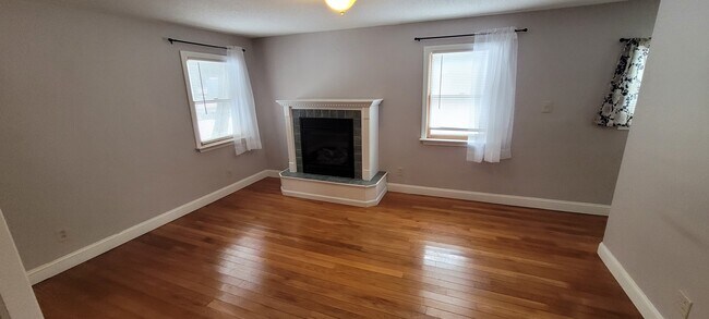 Photo - 415 Stillwater Ave