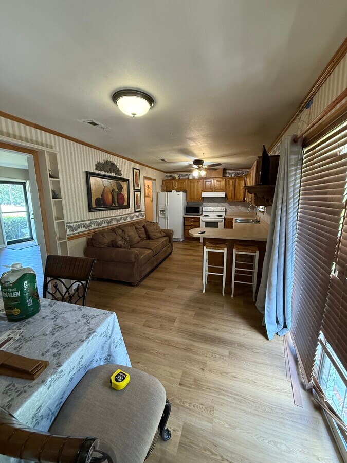 Photo - 2524 Kensington Dr W