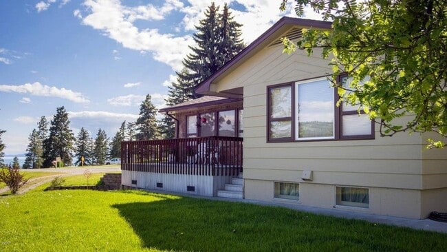 Photo - 8290 Montana Hwy 35 House