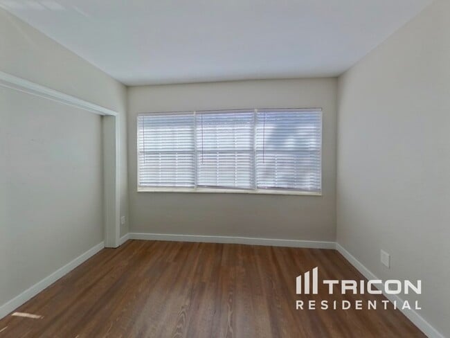 Photo - 2761 59th Ave N