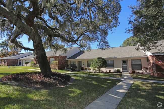 Forest Oaks Villas 55+