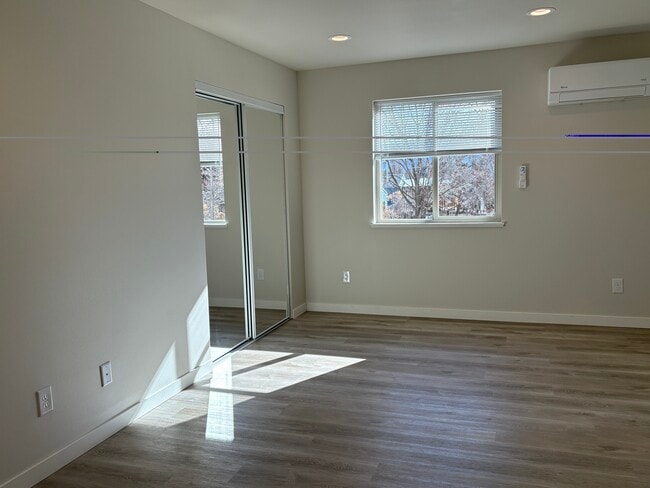 Photo - 2210 Arden Ct N