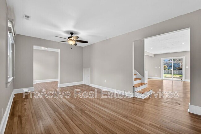 Photo - 1329 Cedar Ln