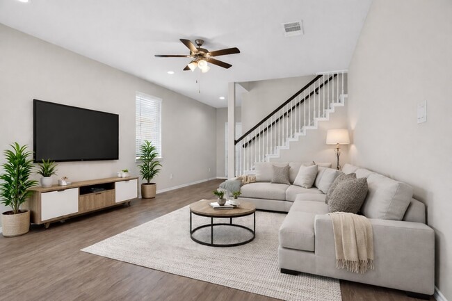 Photo - 16817 Pink Wintergreen Dr