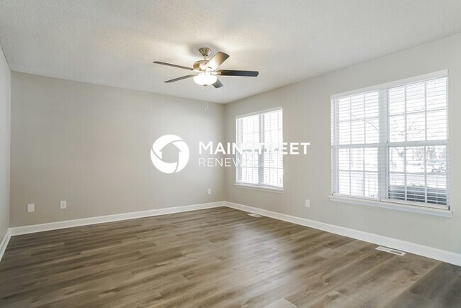 Photo - 3 Bedroom Pet-Friendly Home in RALEIGH, NC with Main Street Renewal