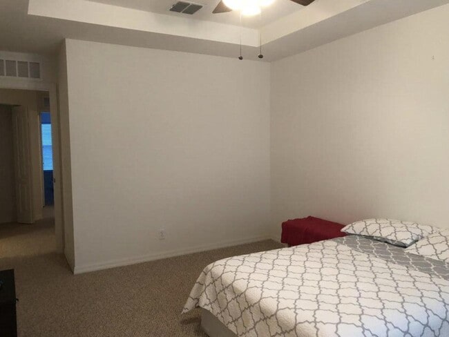 Photo - 2450 SE Union Park Dr