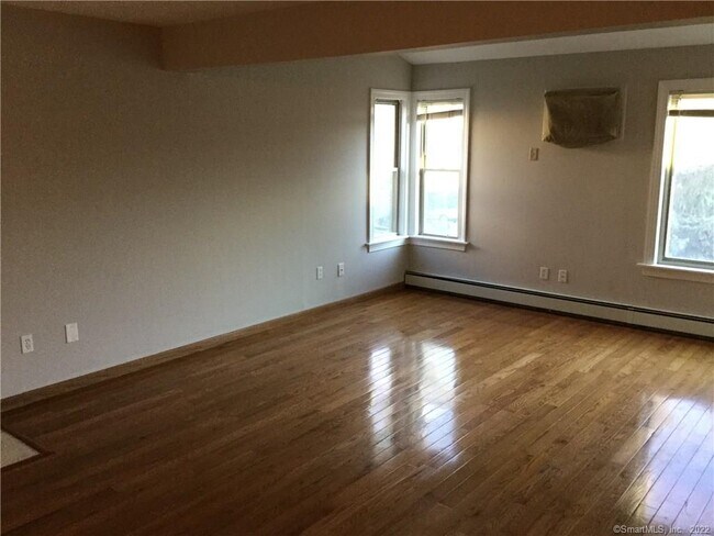 Photo - 157 Woodland Dr Unit 157