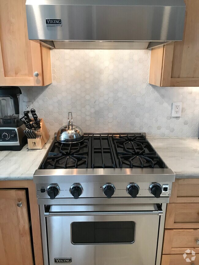 Rentals near Van Ness and California Page 4