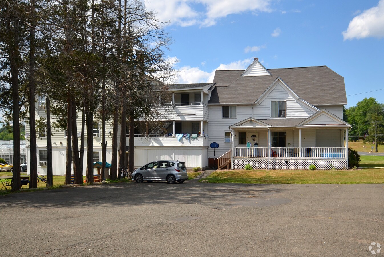 Photo - 409-411 Main St