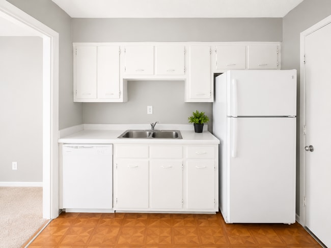 Building Photo - Spacious 2 Bed / 1.5 Bath Apartment at Raleigh Pines Unit 2789-2
