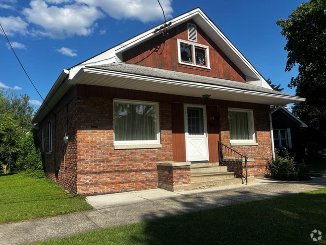 Building Photo - 144 Horseheads Blvd Rental