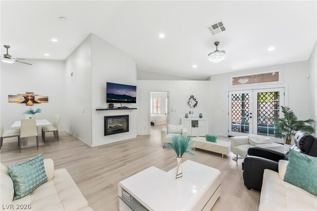 3404 Wexford Ln