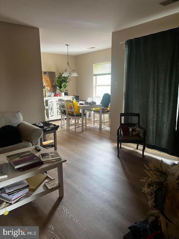 Photo - 7804 Guildberry Ct Unidad 303