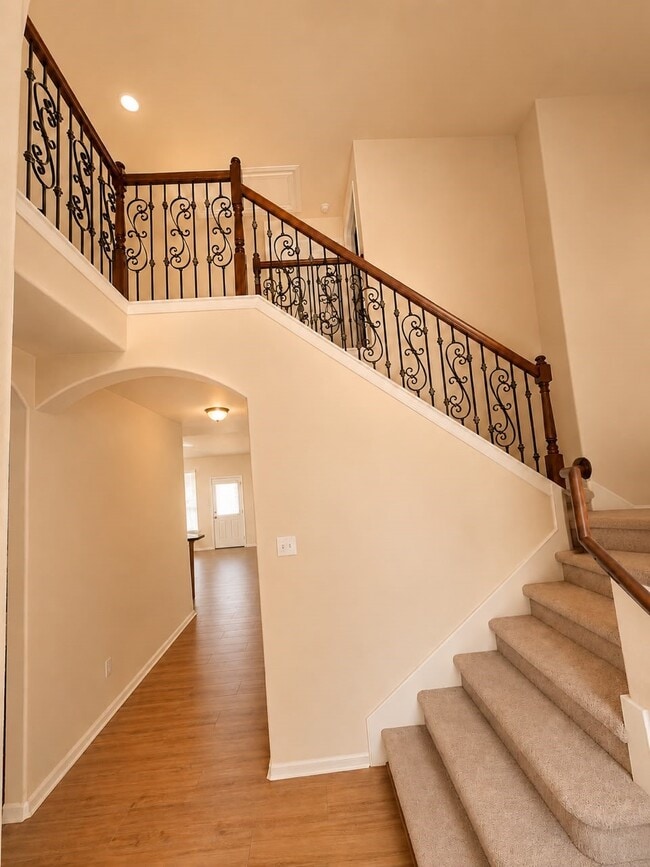 Photo - 7827 Mesquite Manor Ln