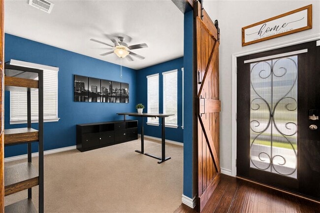 Photo - 5809 Lehman Way