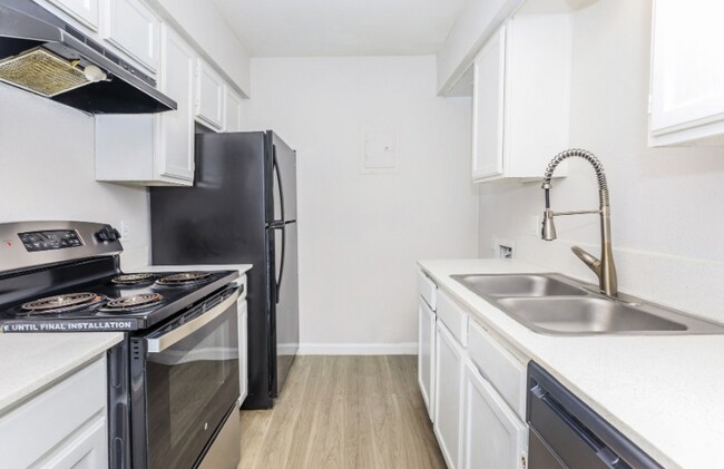 Inwood Village Townhomes