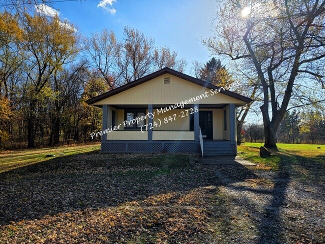 Photo - 2454 Darlington Rd