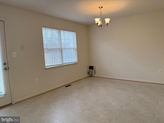 Photo - 109 Merrill Ct