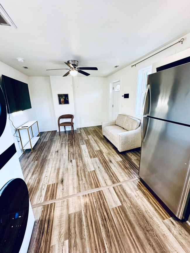Photo - 5 Norwood St Apartment Unit ID1234771P