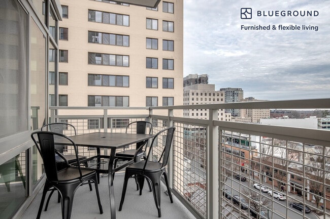 Photo - 4800 Auburn Ave Unit FL8-ID660