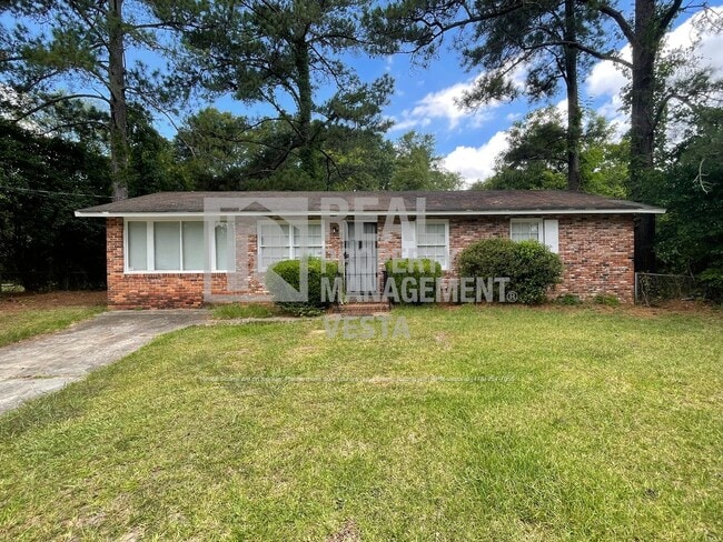 Building Photo - 2410 Dapleton Dr