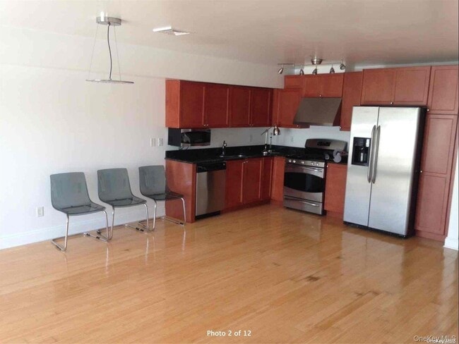 Photo - 3-06B Soundview Ln Unit A