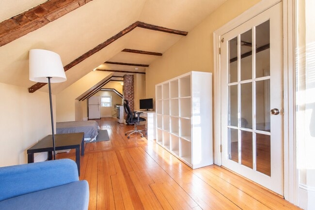 117 Elmgrove Ave Unit 3