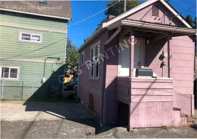 Photo - 5236 1/2 11th Avenue NE-