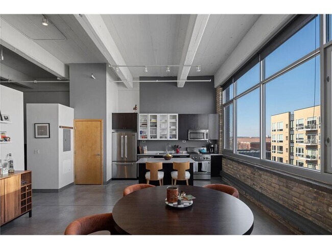 Photo - 700 N Washington Ave Unidad 518