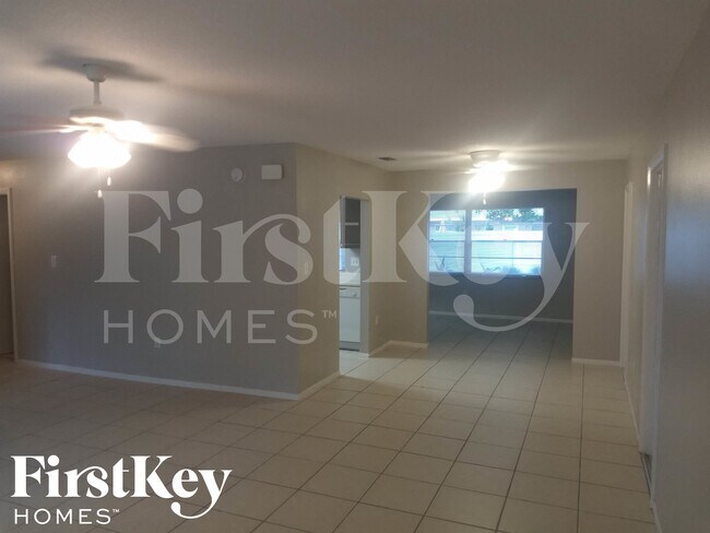 Photo - 3109 22nd Ave W