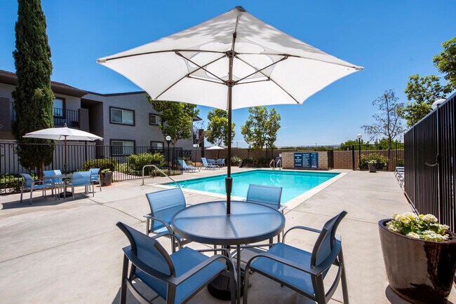 Cranford Court Apts