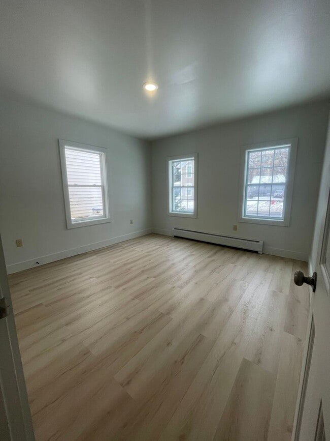 Photo - 319 Pleasant St Unit 101 - Front Down