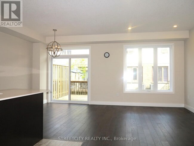 Photo - 1960 Dalmagarry Rd